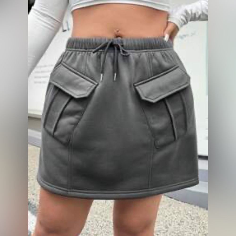 Shein Grey Pocketed Hoodie Skirt (US Size 12/XL)